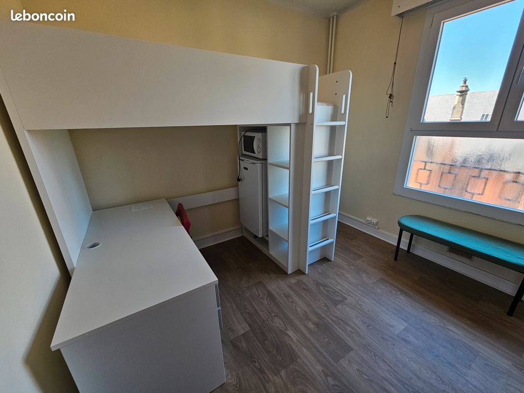Appartement 1 pièce 12 m² · à Reims · 12 m² · 418 €