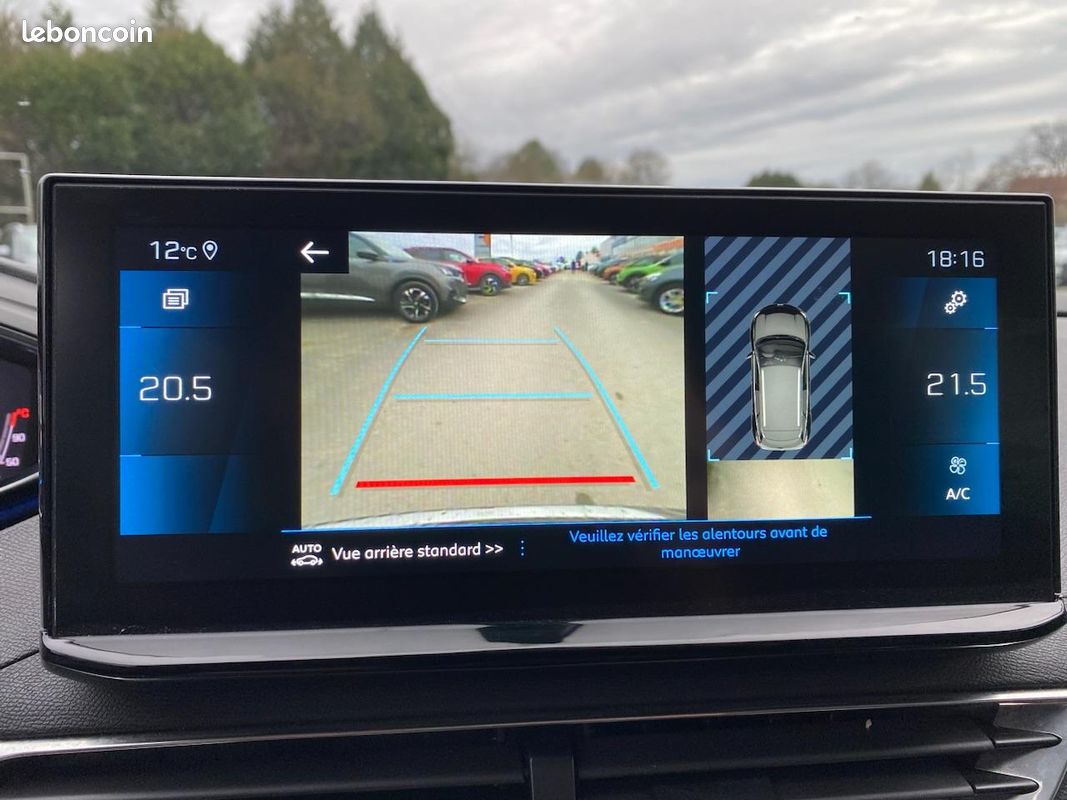 PEUGEOT 3008 1.2i 12V S&S - 130 Allure - Caméra de Recul + GPS (image 16)