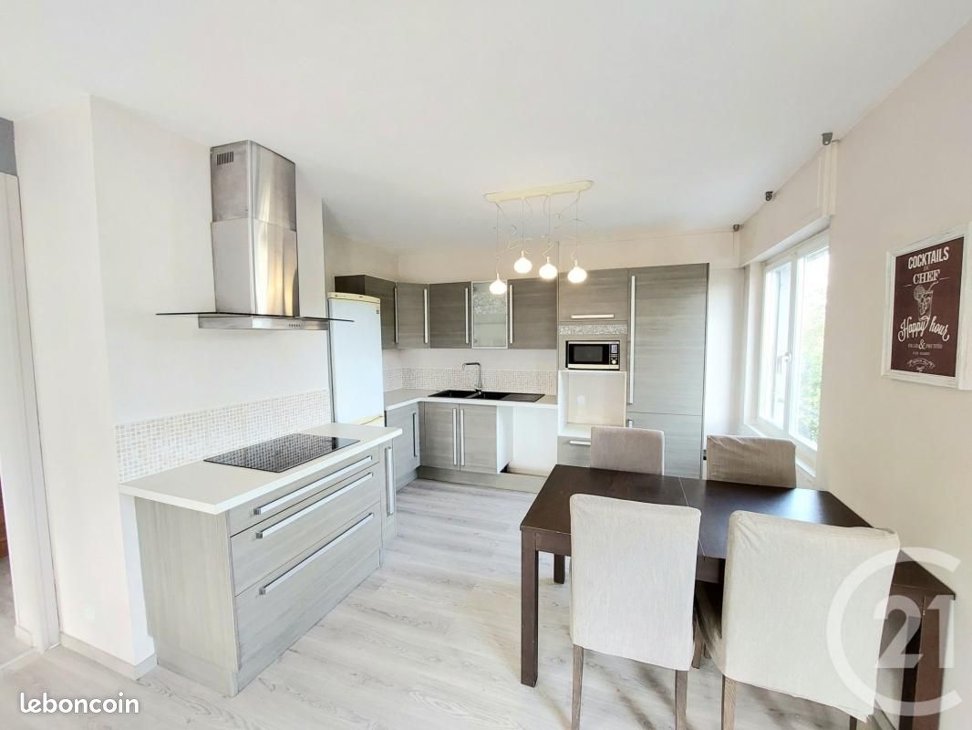 Maison 4 pièces 93 m² · à Sainte-Marguerite · 93 m² · 1 099 €/mois