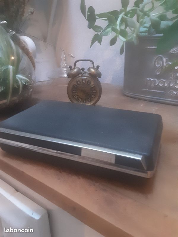 Rasoir électrique vintage (image 3)