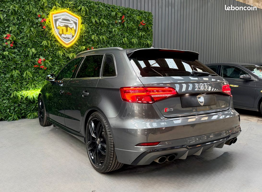 AUDI S3 SPORTBACK 2.0 TFSI 310 S tronic 7 Quattro | SIÈGE CHAUFFANT | APPLE CARPLAY | CAMÉRA DE RECUL | SIÈGE CUIR (image 4)