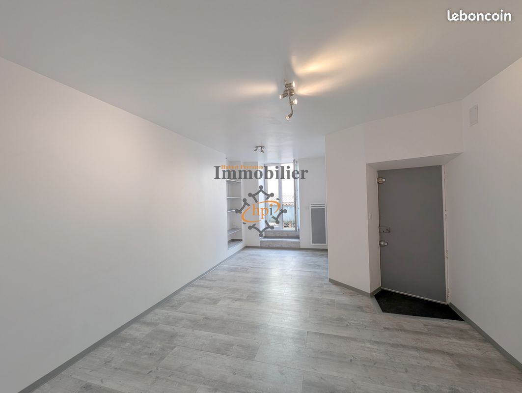 Appartement 3 pièces 65 m² · à Saint-Affrique · 65 m² · 535 €/mois