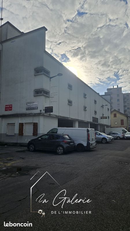 Parking 20 m² · à Grenoble · 20 m² · 19 500 €