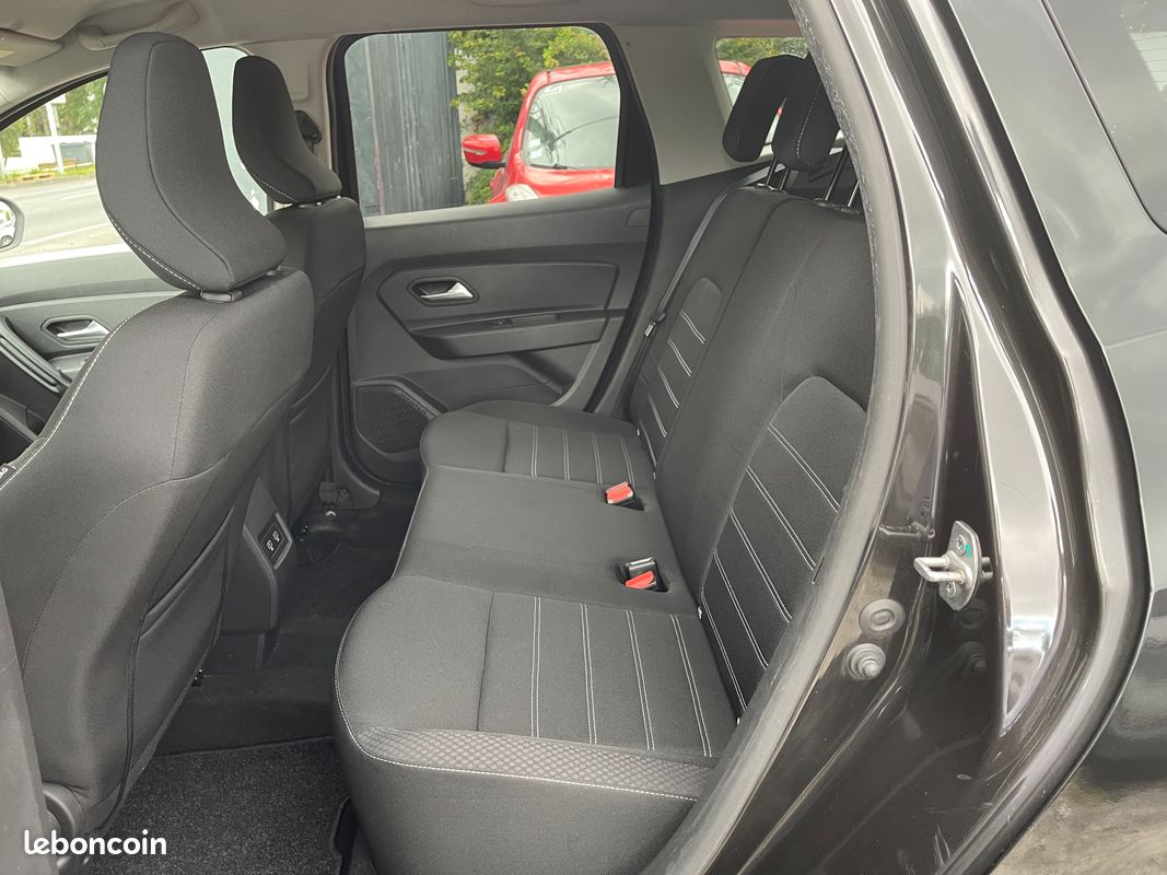 Dacia duster 1.5 blue ci 115 cv (image 5)