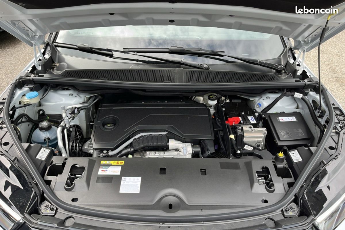 Peugeot 5008 HYBRID 145 E-DCS6 GT 360 T.O 7PL-37% (image 20)