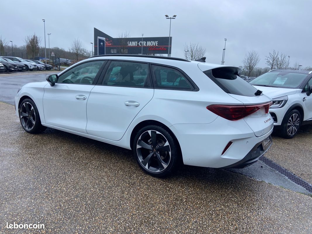 Cupra LEON ST 1.5 ETSI HYBRID 150CH V DSG7 (image 3)