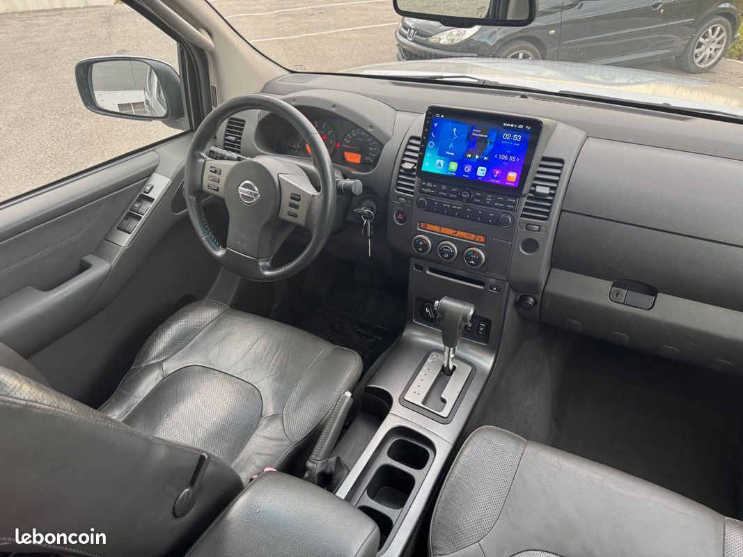 Nissan Navara 2 5 Dci 174 Avis