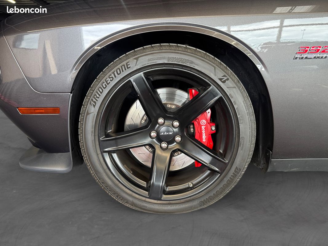 DODGE CHALLENGER - 6.4 V8 SRT8 392 HEMI - Garantie 12 mois (image 22)