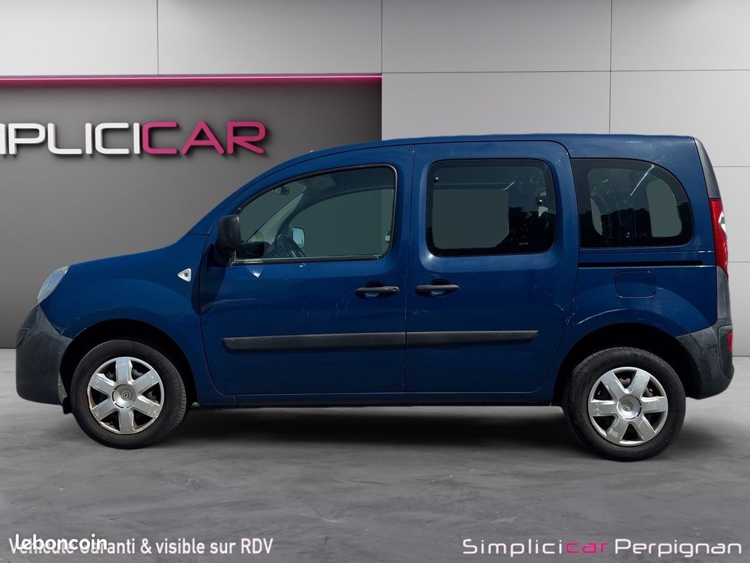 RENAULT KANGOO 1.5 dCi 70 eco2 Authentique 5 Places Garantie 12 mois (image 6)