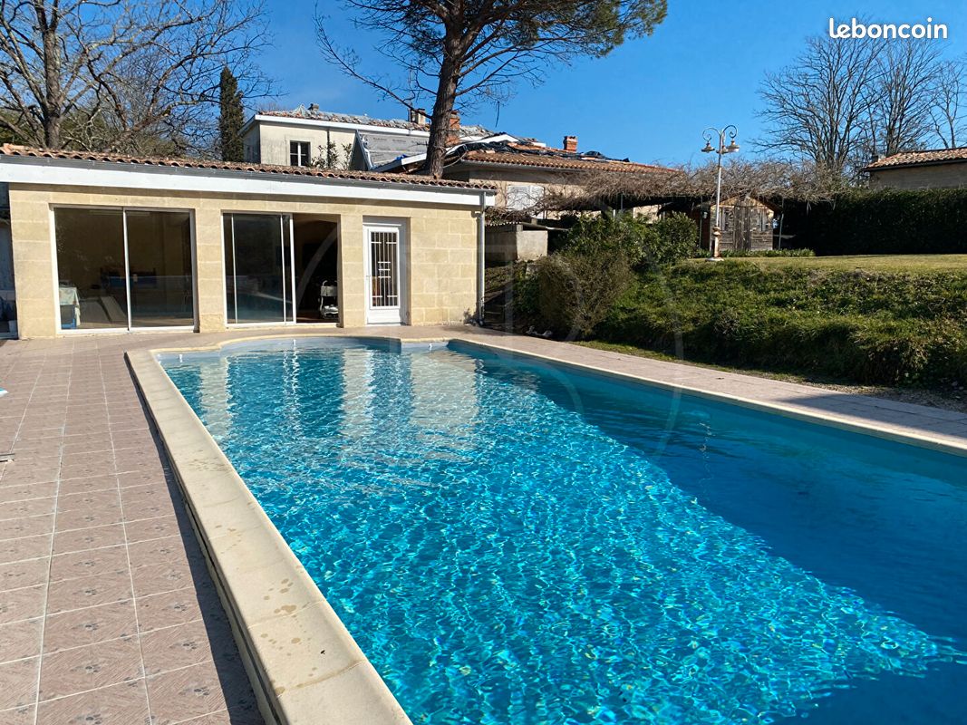 Propriété 14 pièces 375 m² (image 3)