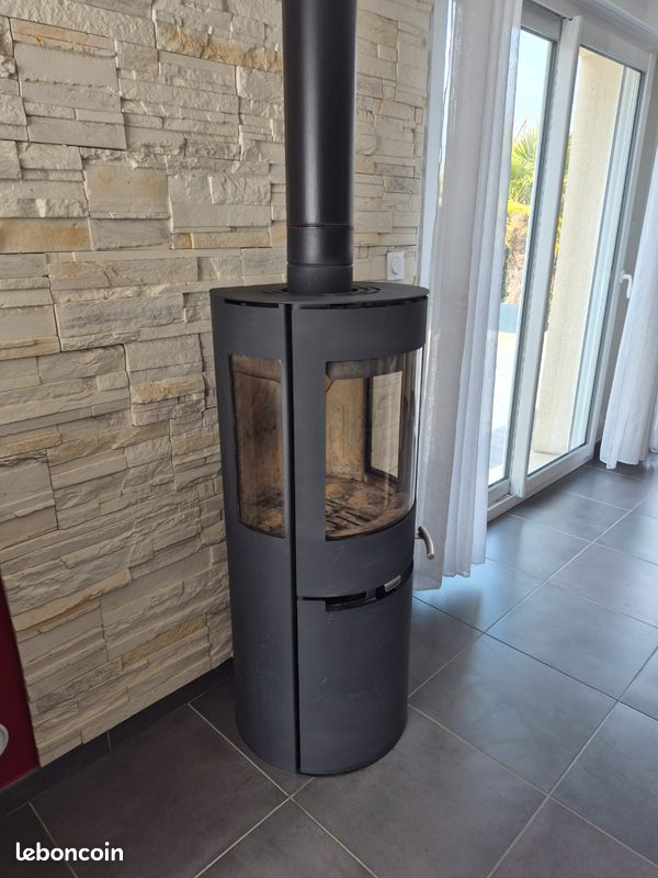 Poêle à bois ADURO 9 air noir, 6 kW | Leroy Merlin