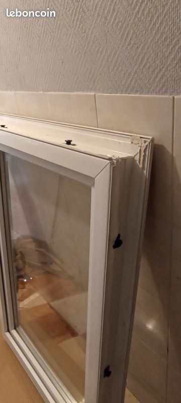 Fenêtre PVC (image 2)