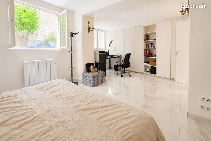 Appartement 5 pièces 127 m² — 16