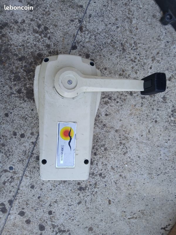 Commande à distance pour moteur bateau Hors bord (image 1)