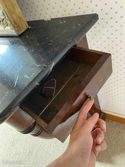 Console bois plateau marbre mais fendu dans la largeur (image 2)