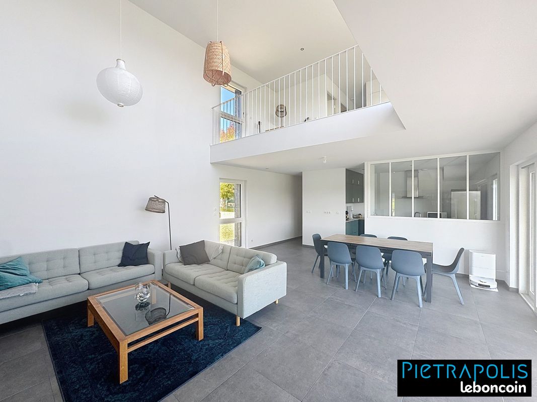 Maison 5 pièces 150 m² · à Paray-le-Monial · 150 m² · 435 000 €