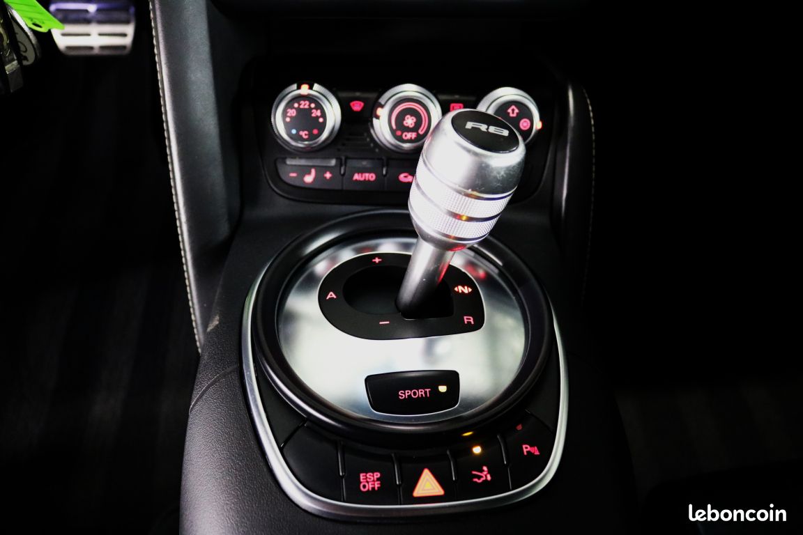 Audi R8 4.2 FSI 420 ch Quattro R-Tronic GPS SUIVI COMPLET (image 16)