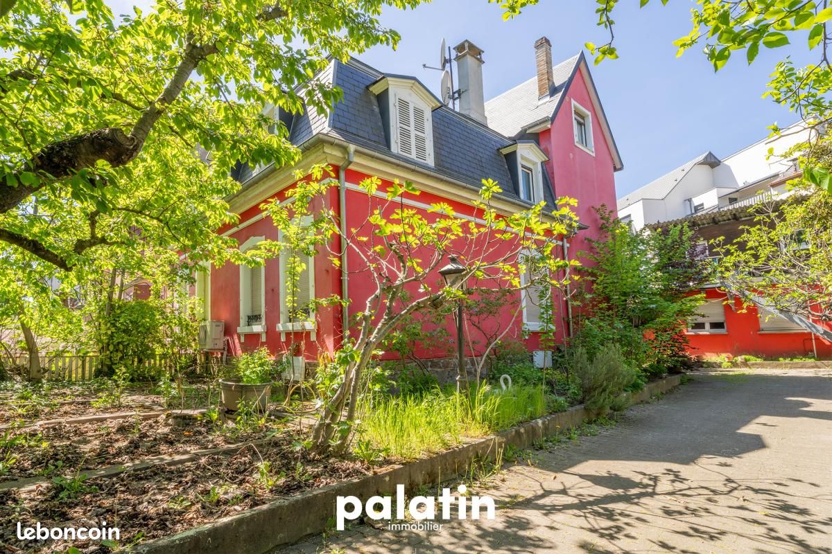 Maison 10 pièces 275 m² · à Colmar · 275 m² · 365 000 €