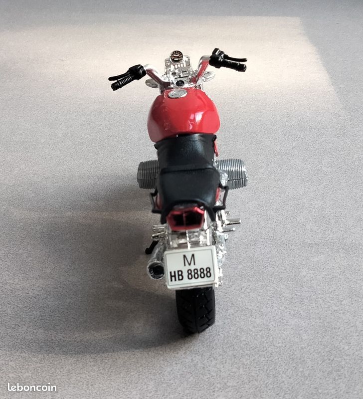 Moto miniature échelle 1:18 "BMW R1100" (image 7)