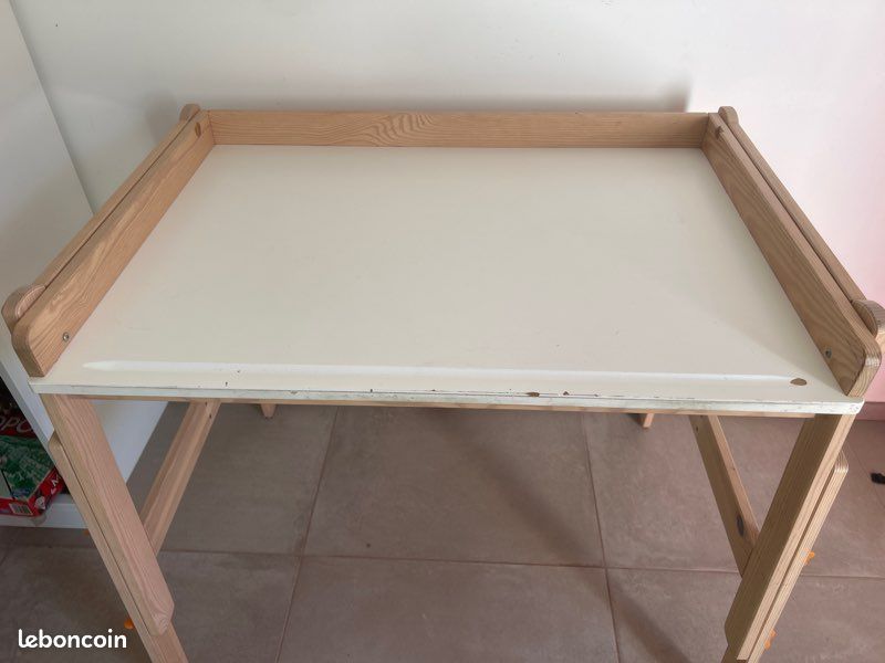 Bureau Ikea (image 2)