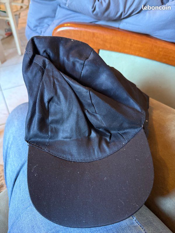 16 casquettes noirs (image 3)