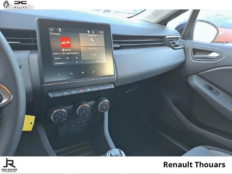 Renault Clio 1.5 Blue dCi 100ch Evolution - 24 (image 17)