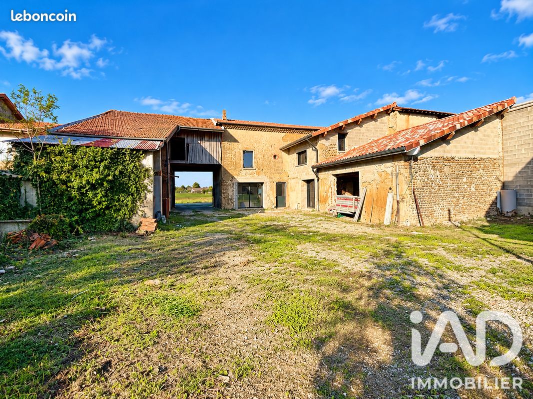 Maison 6 pièces 208 m² · à Albon · 208 m² · 199 900 €