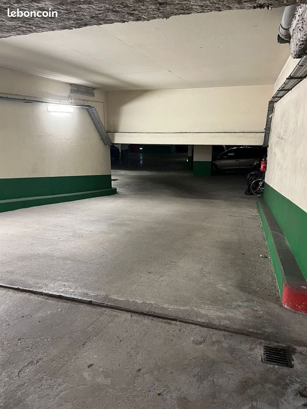 Parking 13 m² · à Paris · 13 m² · 21 000 €