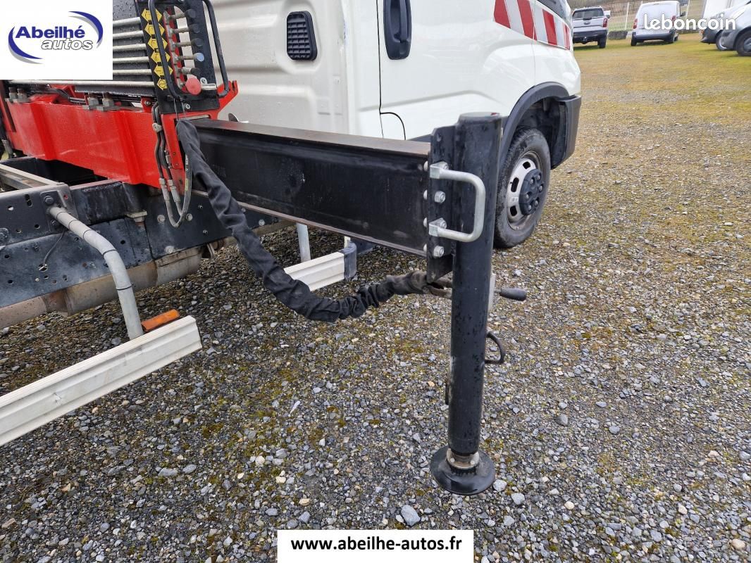 Iveco Daily CHASSIS CABINE 35C14 BENNE +GRUE (image 10)