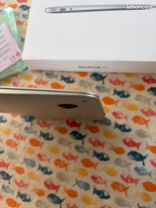 Macbook Air 13 - 512Go très bon état (image 11)