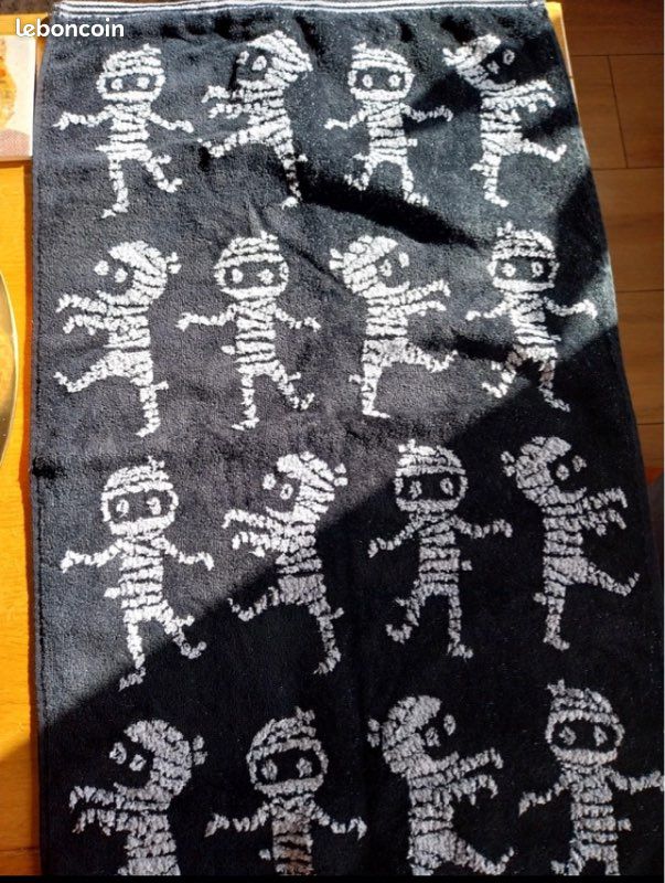 Serviettes/ essuies mains momie spooky Halloween NEUF (image 3)
