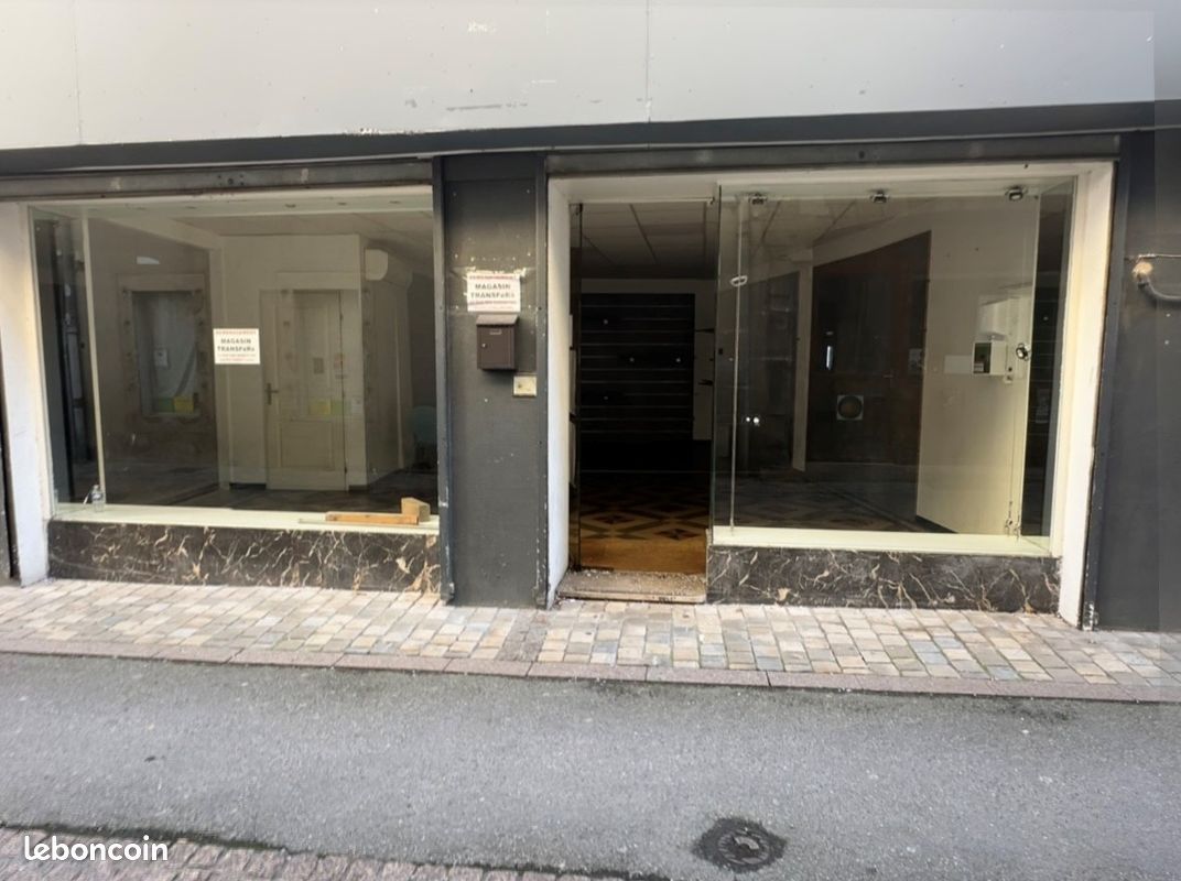 Local commercial 60 m² · à Limoux · 60 m² · 620 €/mois