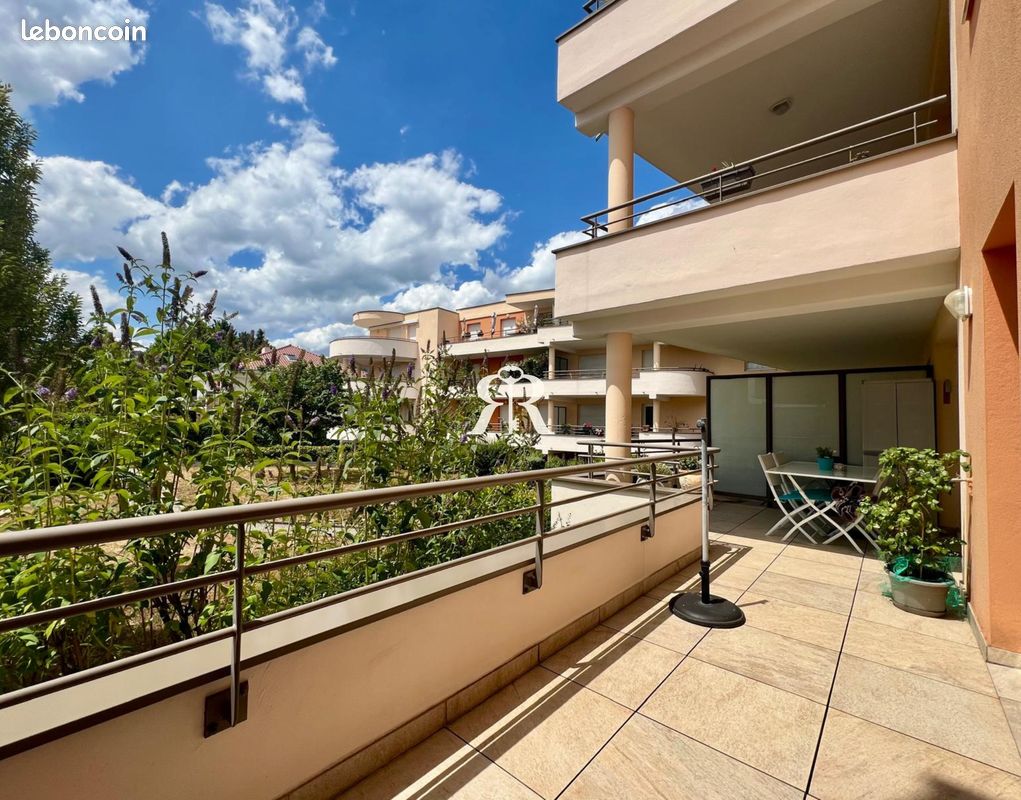 Appartement 3 pièces 78 m² · à Clermont-Ferrand · 78 m² · 273 000 €