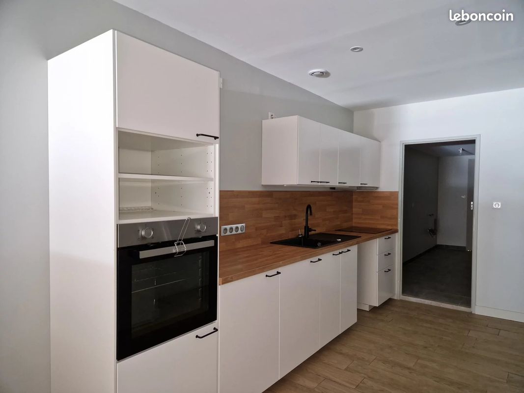 Maison 6 pièces 150 m² · à Romanèche-Thorins · 150 m² · 239 000 €