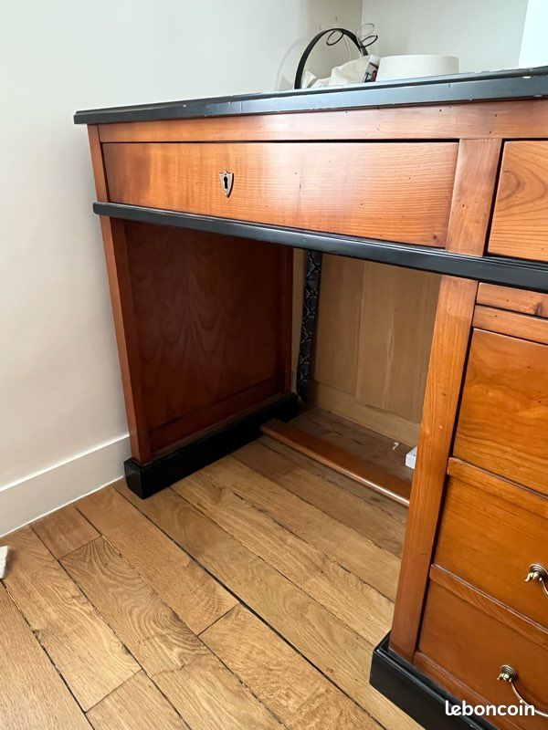 Bureau ancien en bois (image 13)