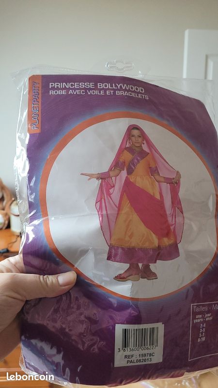 Déguisement robe de princesse Bollywood 5/7 ans (image 4)