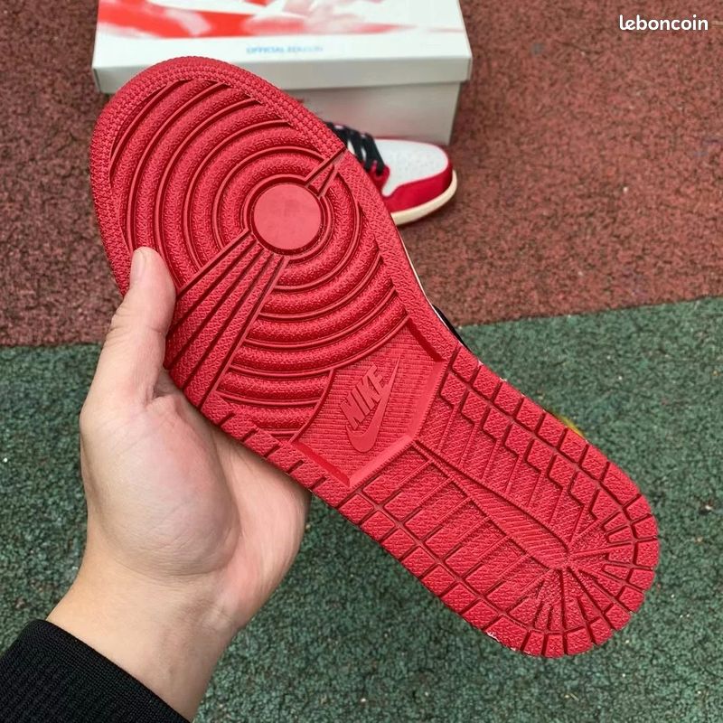 Air Jordan 1 41 (image 6)