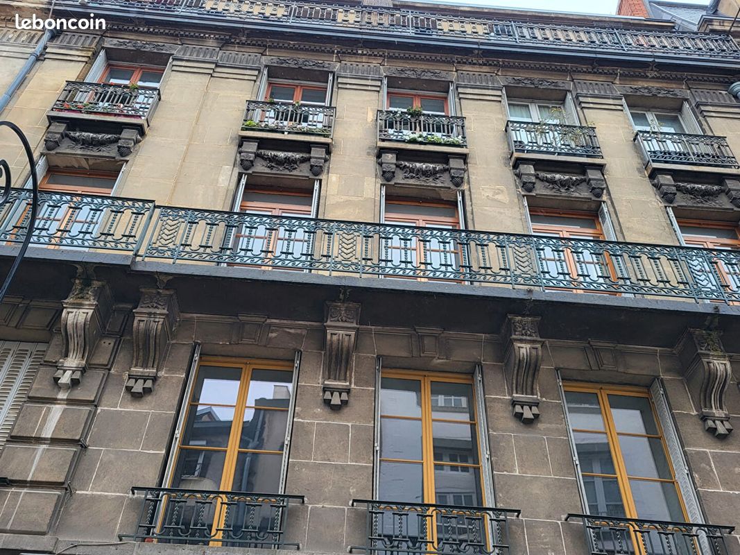 Appartement 4 pièces 111 m² · à Clermont-Ferrand · 111 m² · 255 000 €