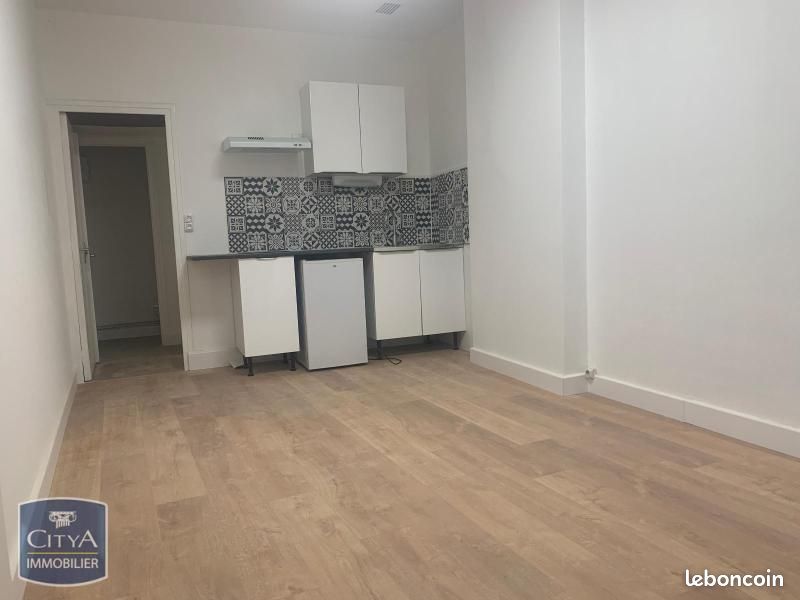 Appartement 1 pièce 22 m² · à Mâcon · 22 m² · 375 €