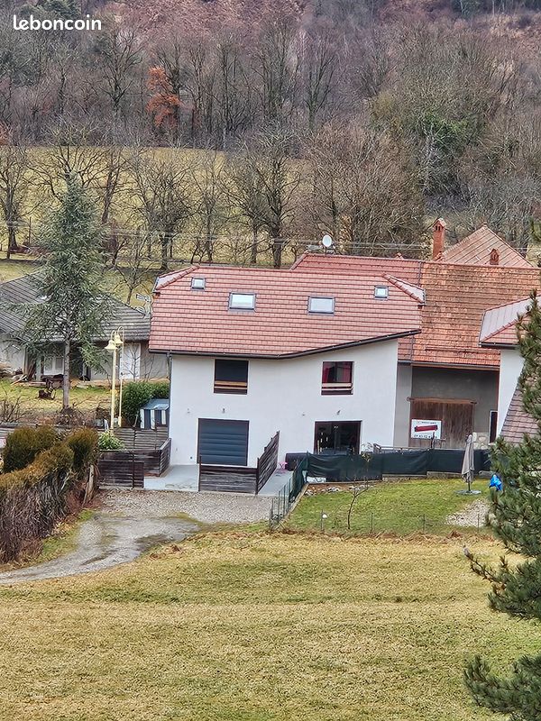 Maison 4 pièces 90 m² · à Cusy · 90 m² · 1 575 €