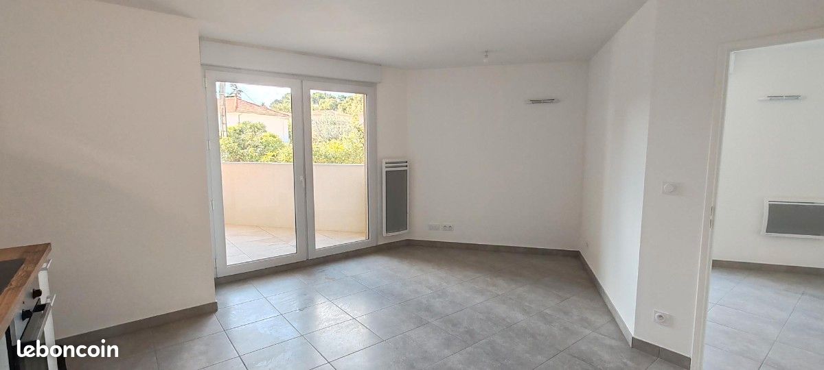Appartement 2 pièces 44 m² · à Nîmes · 44 m² · 570 €/mois