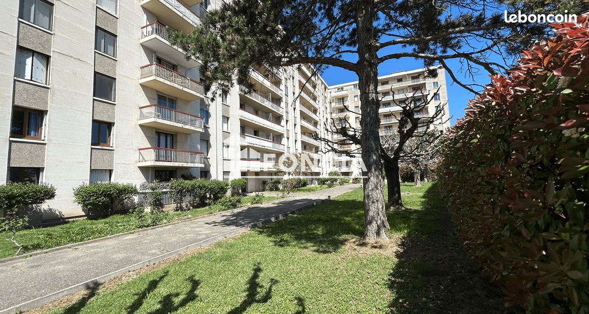 Appartement 3 pièces 67 m² · à Avignon · 67 m² · 114 000 €