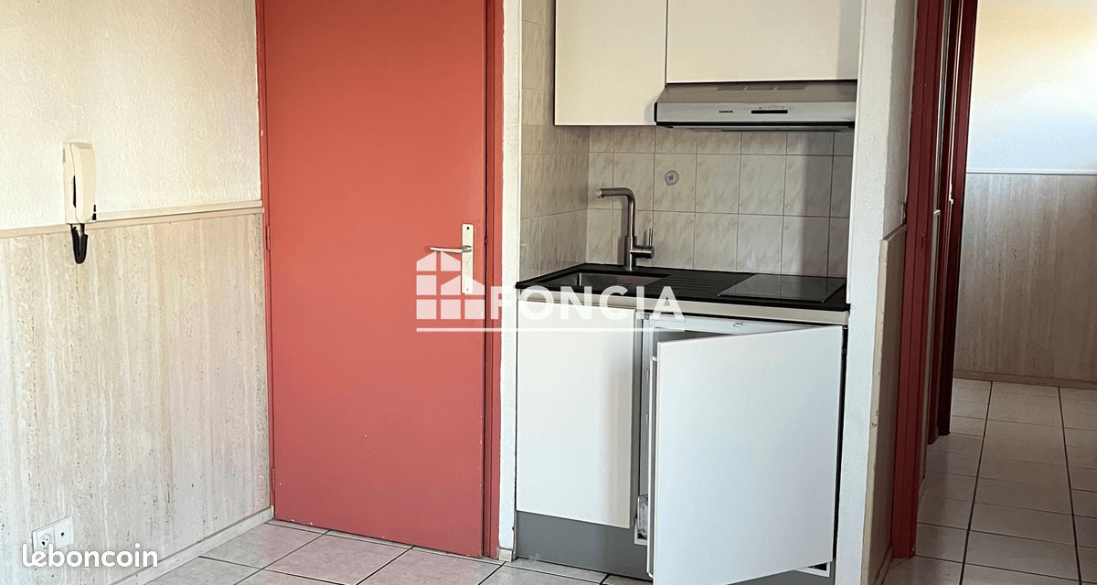 Appartement 1 pièce 17 m² · à Bonneville · 17 m² · 380 €/mois