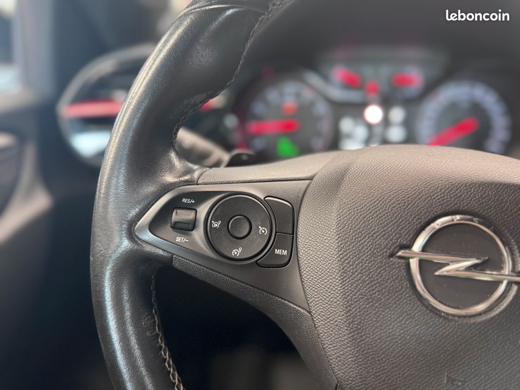 OPEL Corsa BVA 100ch GS Line Suivi complet CarPlay Garantie 12 mois (image 21)