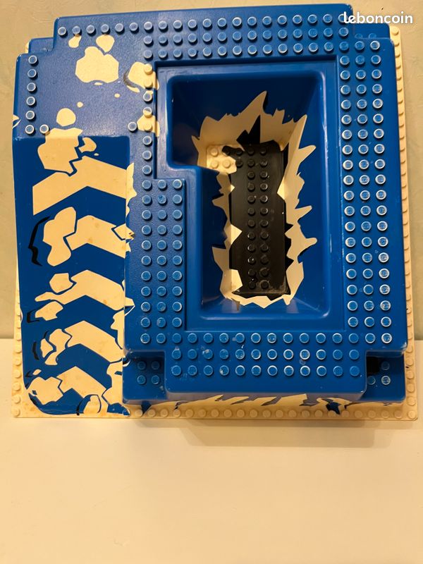 Lego Ice Planet Base Lego Raised Base Plate 2552 W/ Pit Ice Snow