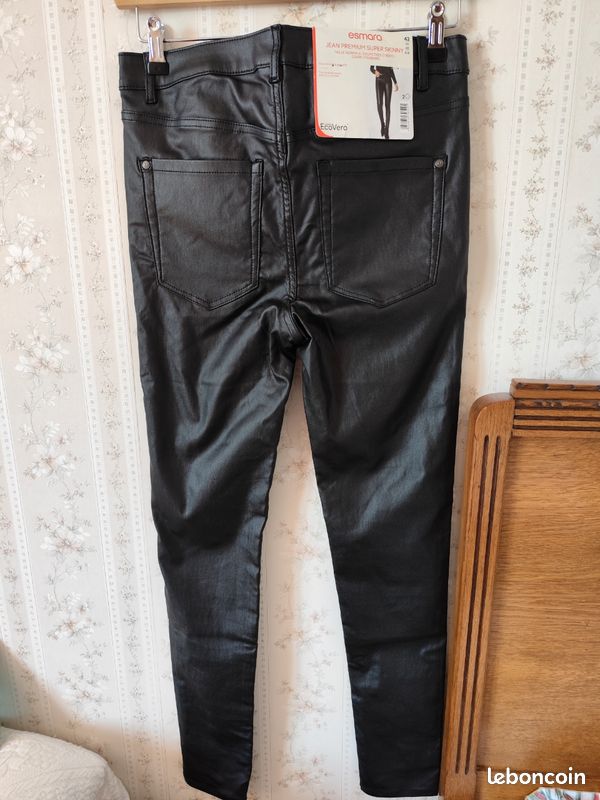 Pantalon skinny noir enduit 42 (image 4)