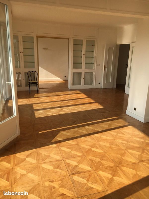Appartement 7 pièces 124 m² · à Ville-d'Avray · 124 m² · 1 990 €/mois