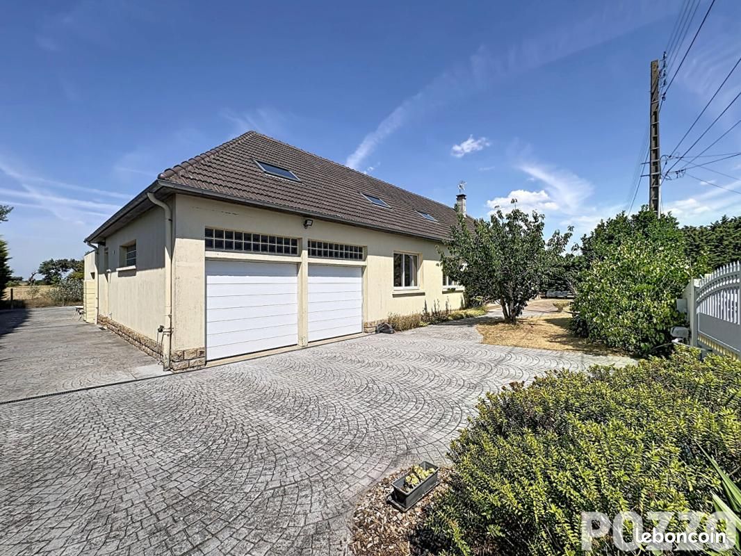Maison 10 pièces 347 m² (image 2)
