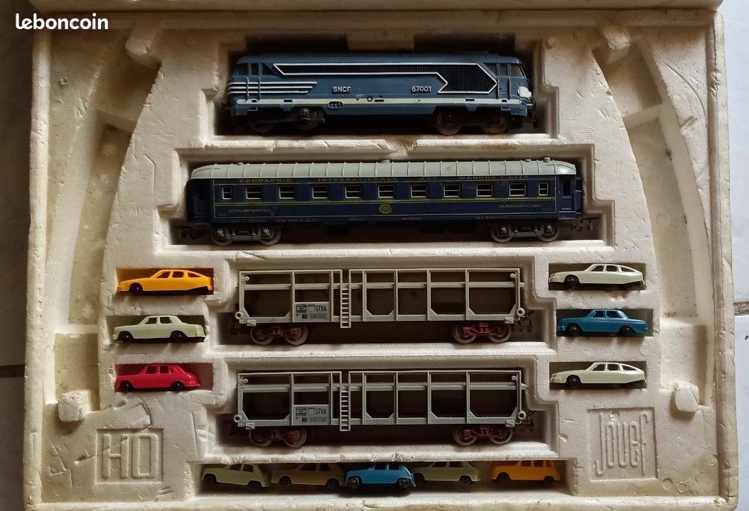 Coffret de train anciens JOUEF année 1960
