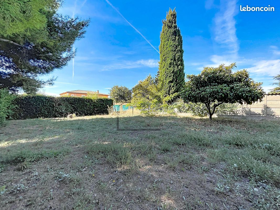 Terrain 581 m² · à Vitrolles · 581 m² · 255 000 €